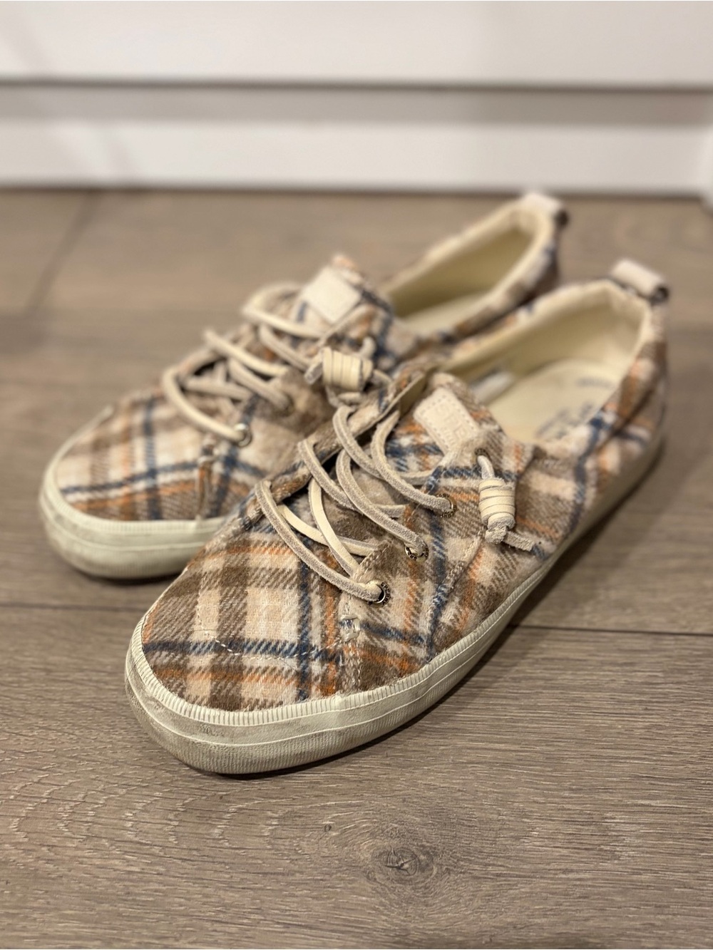 Sperry Plaid Slip-On Sneakers in Beige and Tan